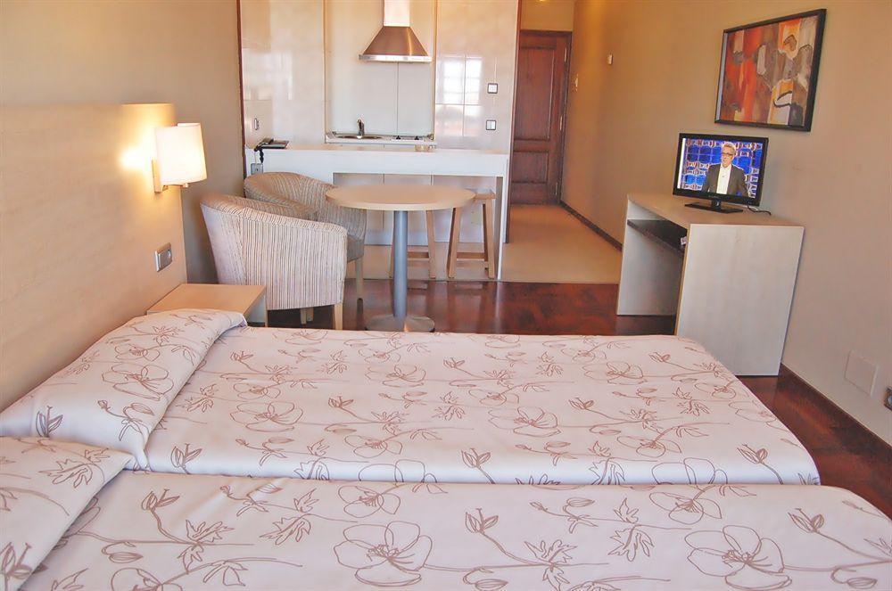 Apartamentos Portazgo 아 코루냐 외부 사진